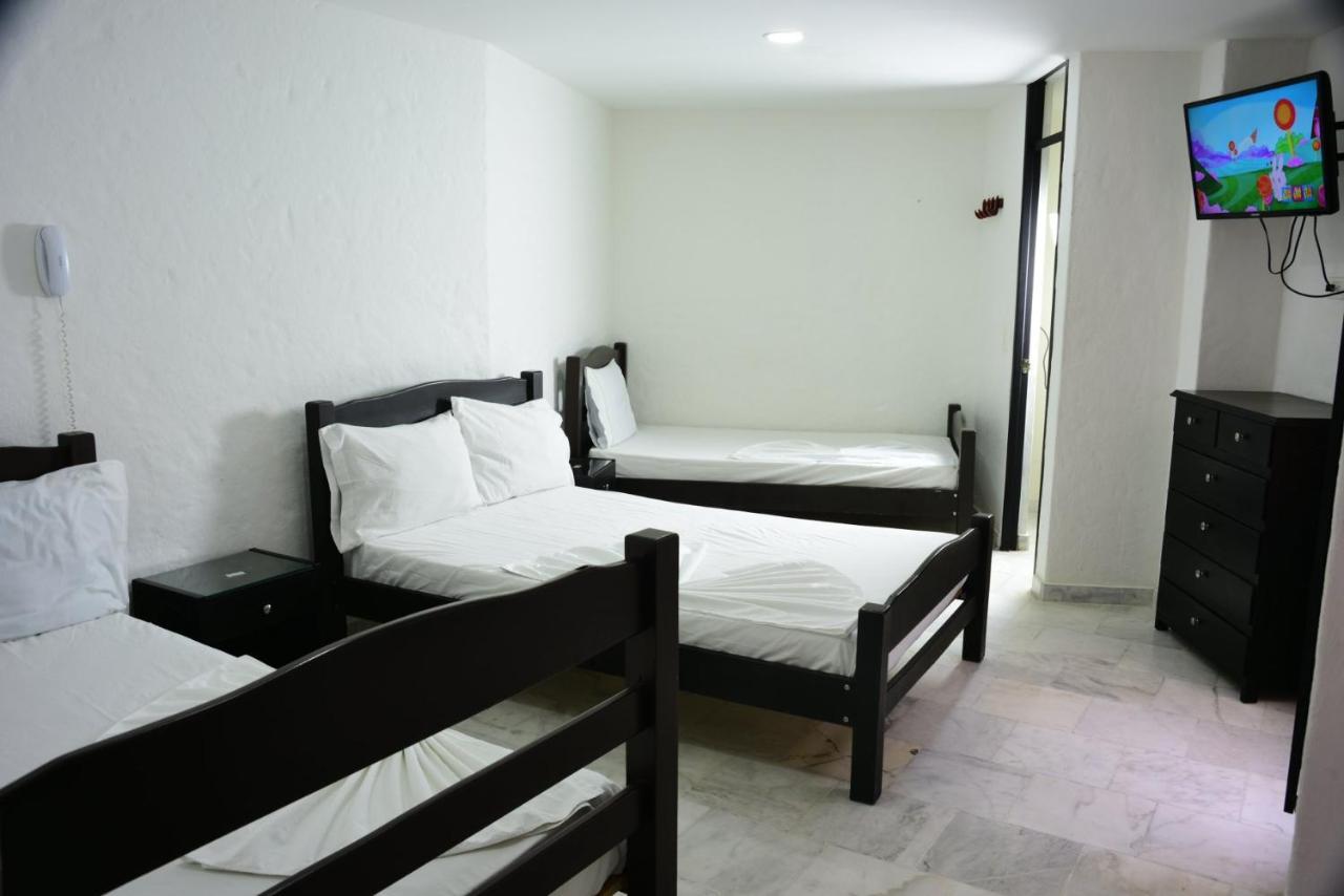 Blue Star Hotel 멜가르 외부 사진