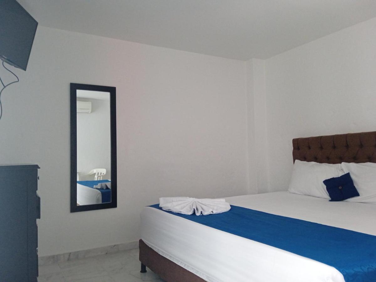 Blue Star Hotel 멜가르 외부 사진