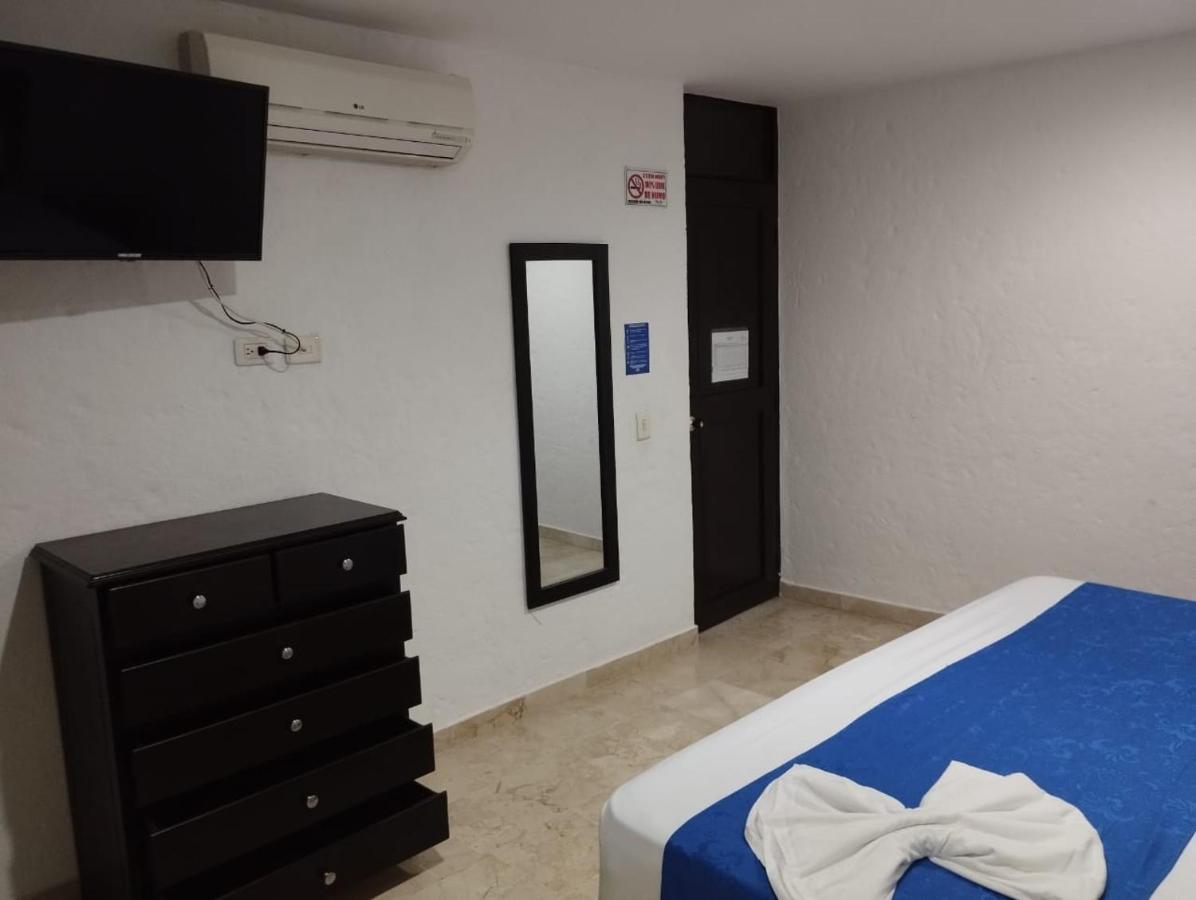 Blue Star Hotel 멜가르 외부 사진