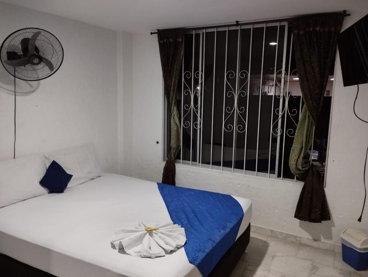 Blue Star Hotel 멜가르 외부 사진